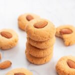Almond Cookies
